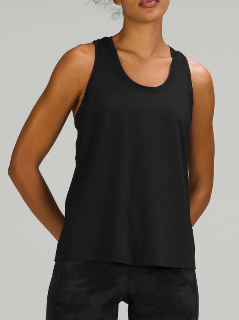 Lululemon Essential Tank Top Train in Black Racerback Size 12